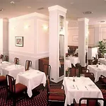Regina Olga Hotel 4*
