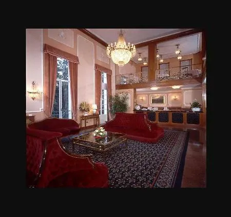 Regina Olga فندق Lake Como