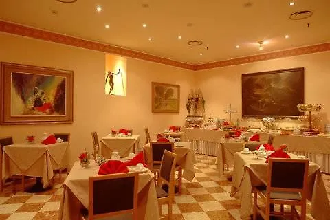 Hotel Regina Olga 4*