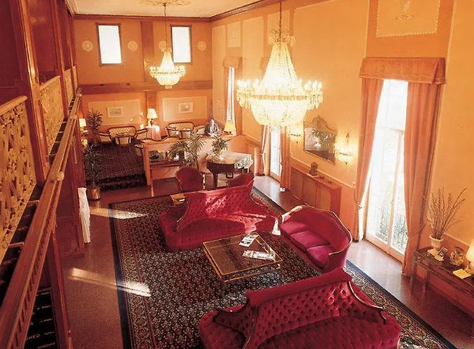 Regina Olga Hotel 4*