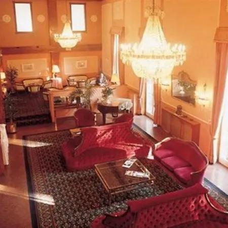 Hotel Regina Olga 4*