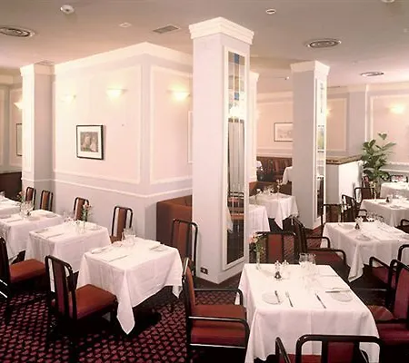 Regina Olga Hotel 4*