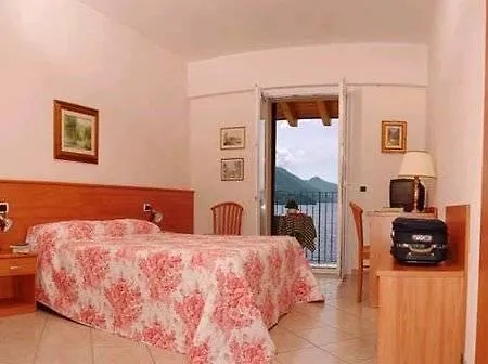 Regina Olga Lake Como